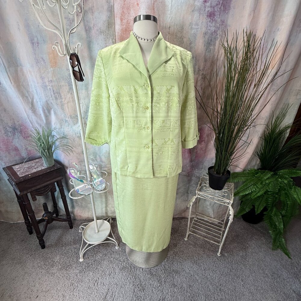 📌Perceptions 2-Pcs Lime Green Skirt Suit Button Front Jacket & Straight Skirt